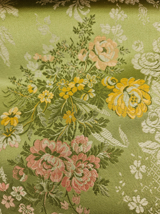 11943 Lampass Green Floral