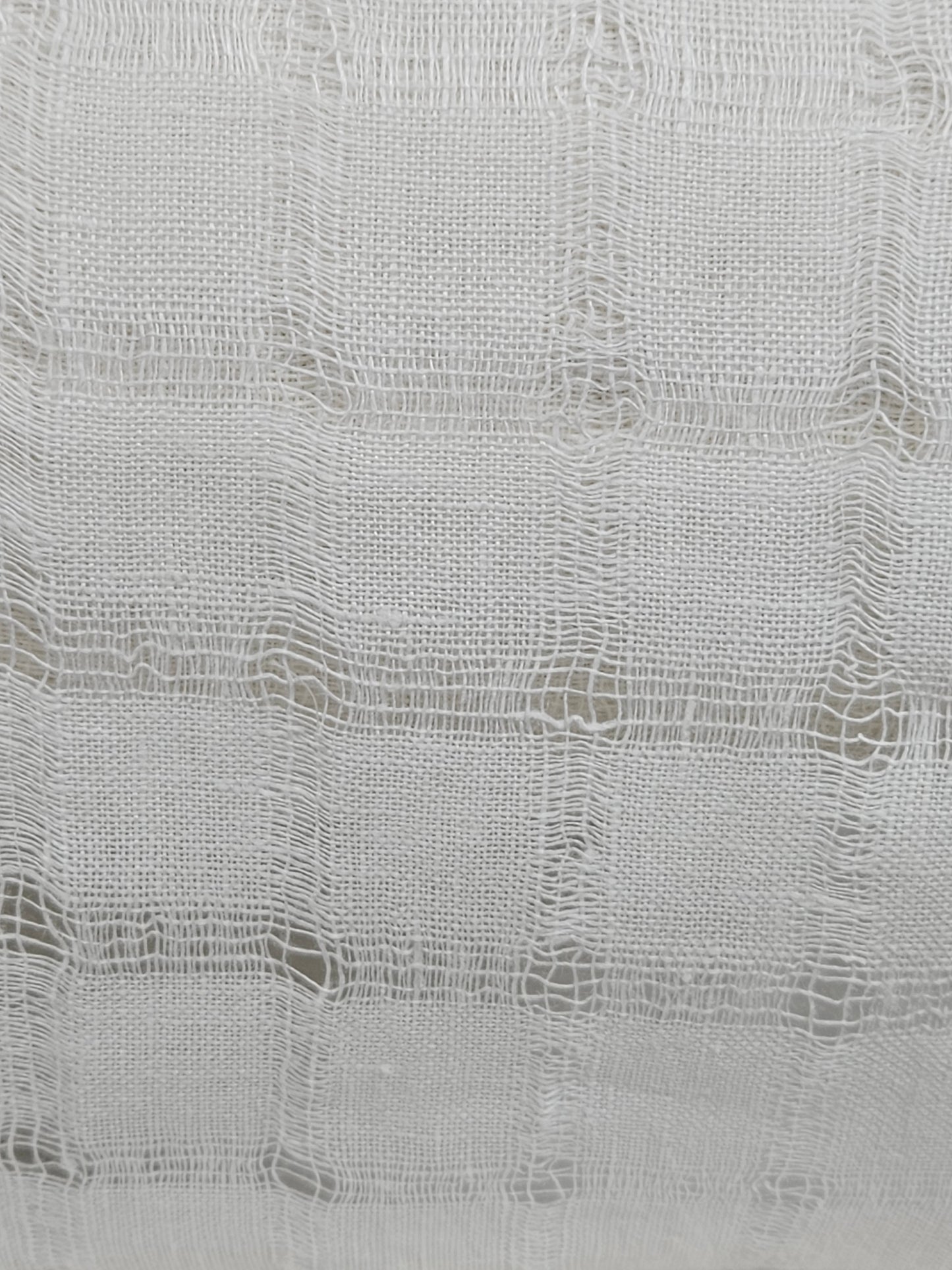 10770 Window Pane Silk White